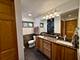 512 E Sunnyside, Libertyville, IL 60048