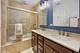 927 W Eastwood Unit 1E, Chicago, IL 60640