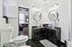 949 N Damen, Chicago, IL 60622