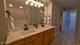6420 Double Eagle Unit 812, Woodridge, IL 60517