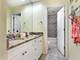 902 W Washington, Lake Bluff, IL 60044