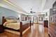 911 S Broadway, Park Ridge, IL 60068