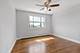 6826 N Ridge Unit 402, Chicago, IL 60645