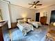 5000 S East End Unit 3D, Chicago, IL 60615