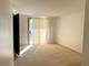 618 Newton Unit 618, Schaumburg, IL 60194