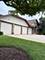 215 Walters Unit 1B, Itasca, IL 60143