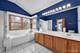5 White Chapel, Algonquin, IL 60102