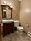 8995 Kennedy Unit 1E, Des Plaines, IL 60016