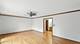 812 St Stephens Grn, Oak Brook, IL 60523