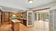 812 St Stephens Grn, Oak Brook, IL 60523