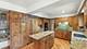 812 St Stephens Grn, Oak Brook, IL 60523
