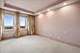 2920 N Commonwealth Unit 8B, Chicago, IL 60657