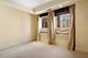 2920 N Commonwealth Unit 8B, Chicago, IL 60657