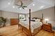 934 Robertson, South Elgin, IL 60177
