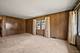 960 Assell, Aurora, IL 60505