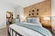 846 W Cornelia Unit 201, Chicago, IL 60657