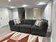 915 N East, Oak Park, IL 60302