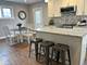 915 N East, Oak Park, IL 60302