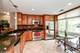 2910 N Commonwealth Unit 8, Chicago, IL 60657