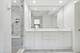 1560 Oakwood Unit 205, Highland Park, IL 60035