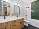 1462 W Winnemac Unit 1, Chicago, IL 60640