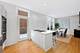 807 W Castlewood, Chicago, IL 60640