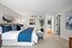 807 W Castlewood, Chicago, IL 60640