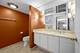 807 W Castlewood, Chicago, IL 60640