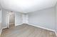 1221 Chalet Unit 28-201, Naperville, IL 60563