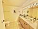 1720 Maple Unit 402, Evanston, IL 60201