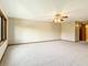 7120 N Milwaukee Unit 305, Niles, IL 60714