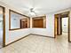 7120 N Milwaukee Unit 305, Niles, IL 60714