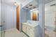 425 Home Unit 2H, Oak Park, IL 60302