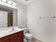 135 S York Unit 214, Elmhurst, IL 60126