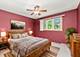 9047 W Oak Crest, Palos Hills, IL 60465