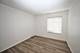 900 Perrie Unit 104, Elk Grove Village, IL 60007