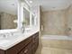 130 N Garland Unit 5101, Chicago, IL 60602