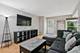 1679 Williamsburg Unit C, Wheaton, IL 60189