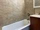 7613 S Kingston, Chicago, IL 60649
