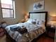 2151 W Evergreen Unit 202, Chicago, IL 60622