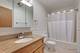 64 N Lincoln, Mundelein, IL 60060