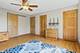 1083 Country Glen, Carol Stream, IL 60188