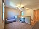1083 Country Glen, Carol Stream, IL 60188