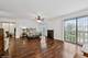 813 Shawnee, Roselle, IL 60172