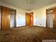 9276 N Western, Des Plaines, IL 60016