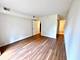 600 W Russell Unit 305, Barrington, IL 60010