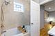 934 W Cuyler Unit 2D, Chicago, IL 60613