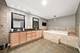 6 S Laflin Unit 913, Chicago, IL 60607