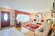 1703 W Robbie, Mount Prospect, IL 60056