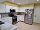 135 Thornhill Farm, St. Charles, IL 60175